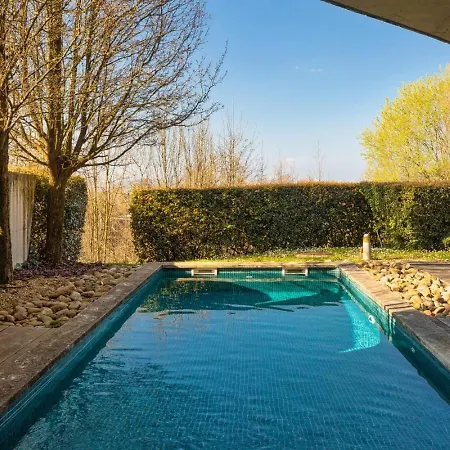 Holiday home Escapada Con Piscina Y Jardin